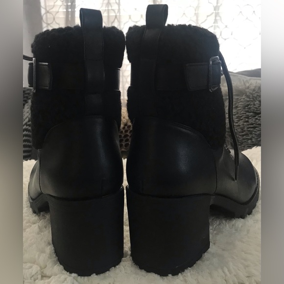 New Top Guy Pluto Faux Shearling Cuff Lug Sole Bootie - Picture 5 of 13